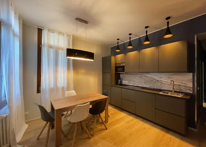 Joy Luxury Suite Barbaria